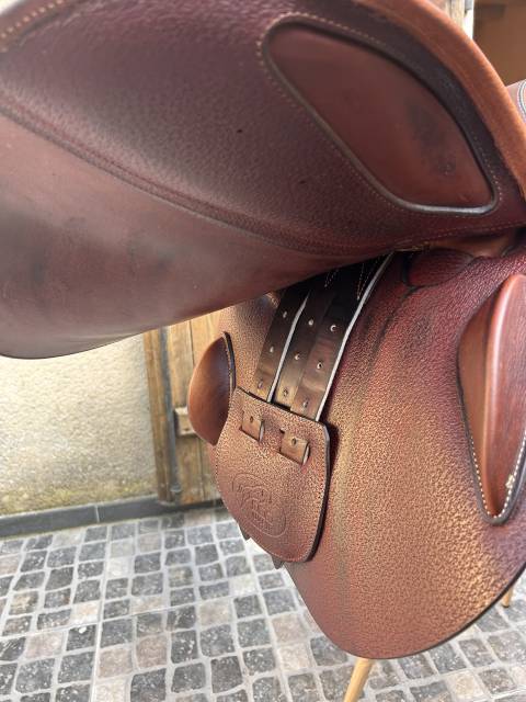 Sella mista Jump in One 17.5" - 2024