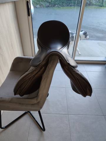 Sella mista Ikonic Light mixte comfort  17" - 2022