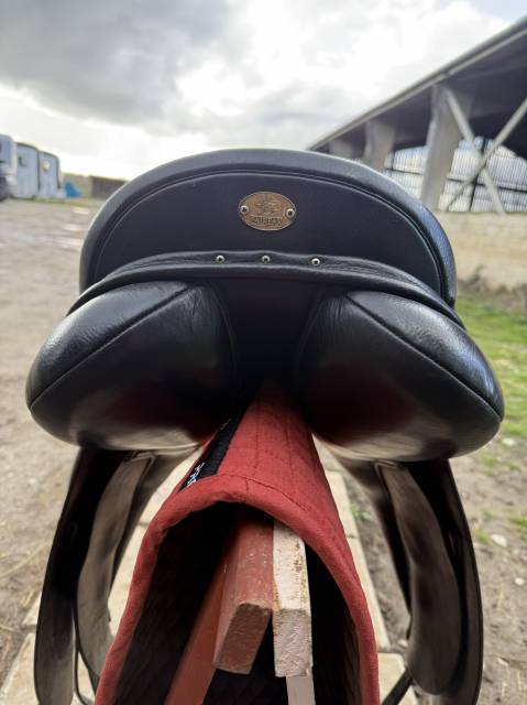 Sella da dressage Fairfax  17.5" - 2017