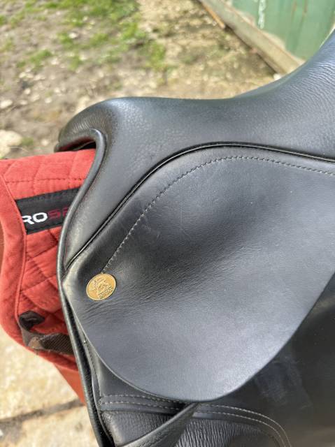 Sella da dressage Fairfax  17.5" - 2017