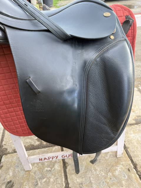 Sella da dressage Fairfax  17.5" - 2017