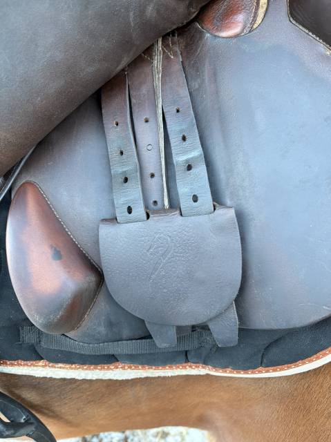 Sella da salto ostacoli Antar&egrave;s  17" - 2007