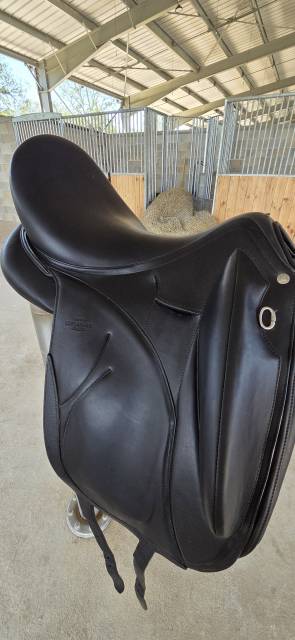 Sella da dressage Devoucoux  17.5" - 2022