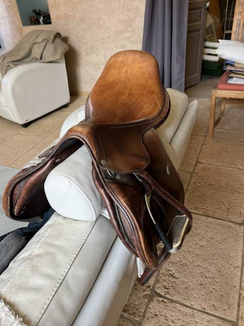 Sella da salto ostacoli Antar&egrave;s  17.5" - 2002