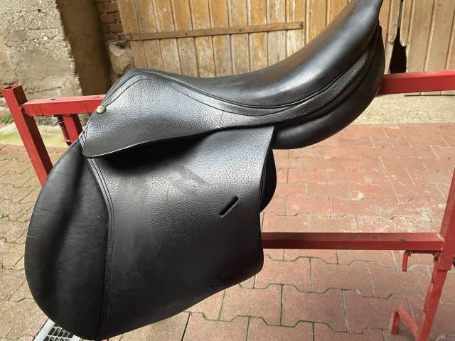 Sella da dressage Forestier  17" - 2016