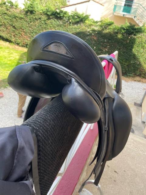 Sella da dressage  Equiline Elite 18" - 2021