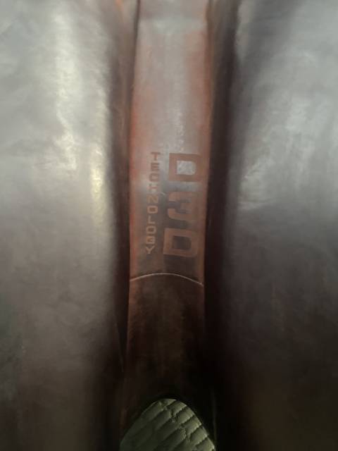 Sella da salto ostacoli Devoucoux  17" - 2021