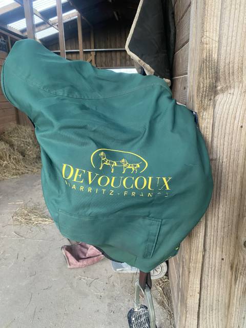 Sella da salto ostacoli Devoucoux  17" - 2021