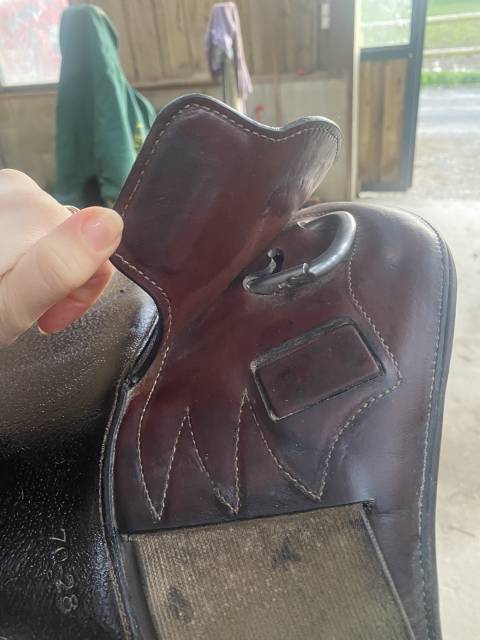 Sella da salto ostacoli Devoucoux  17" - 2021