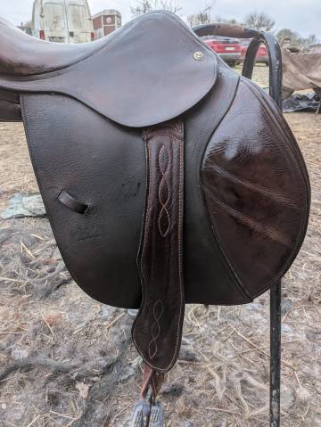 Sella da salto ostacoli CWD  17" - 2005