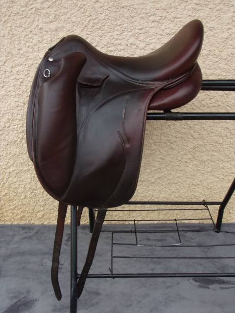 Sella da dressage Devoucoux  17.5" - 2021