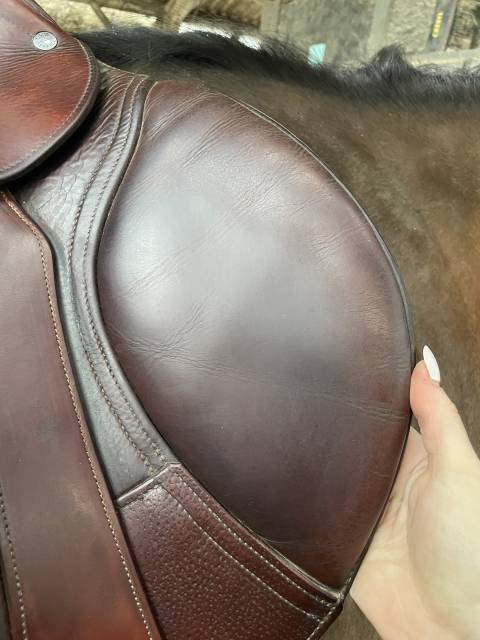 Sella da salto ostacoli CWD  17.5" - 2012