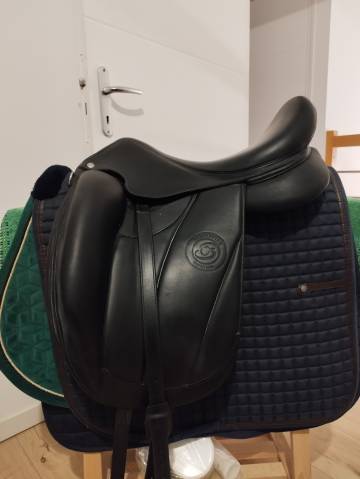 Sella da dressage Forestier  17.5" - 2023
