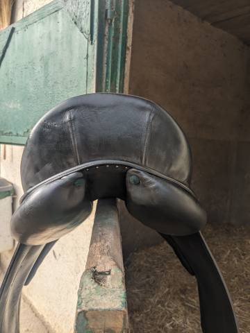 Sella da dressage Devoucoux  17.5" - 2012