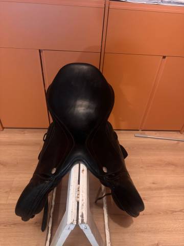 Sella da cross Fairfax EROS XC MONOFLAP 17" - 2023