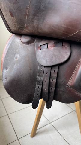 Sella da salto ostacoli Belloir  17.5" - 2010