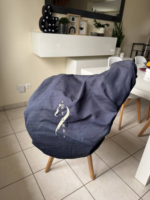 Sella da salto ostacoli Antar&egrave;s  17.5" - 2014