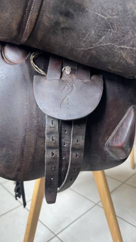 Sella da salto ostacoli Antar&egrave;s  17.5" - 2014