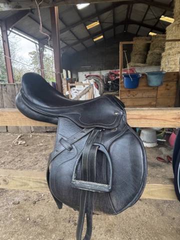 Sella mista Eric Thomas  17" - 2020