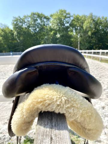 Sella da salto ostacoli Forestier  17.5" - 2024