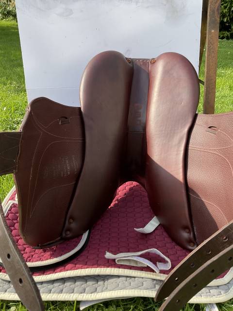 Sella da cross Devoucoux  17.5" - 2024