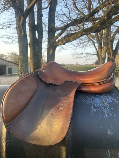 Sella mista Herv&eacute; Godignon  17.5" - 2000