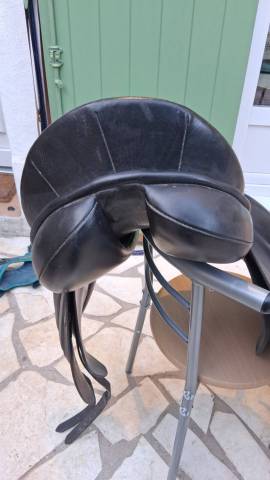 Sella da dressage  Dressage 17.5" - 2000