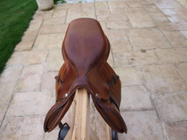 Sella da salto ostacoli Butet  17.5" - 2022