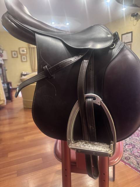 Sella da salto Pariani 17.5