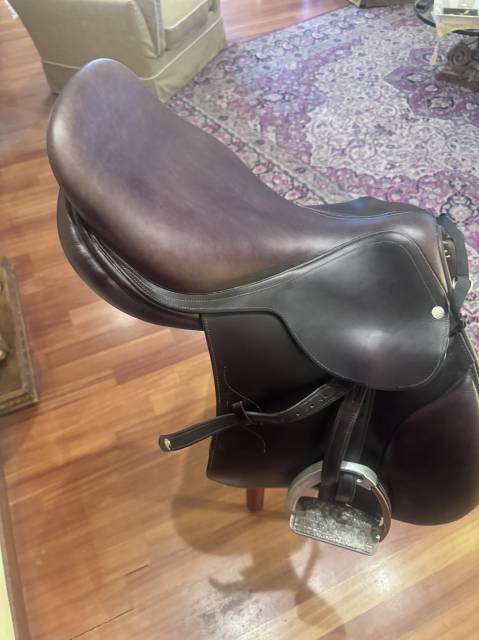 Sella da salto Pariani 17.5