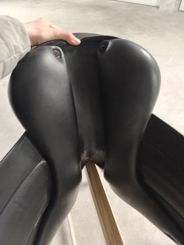 Sella da dressage Equipe  17" - 2014