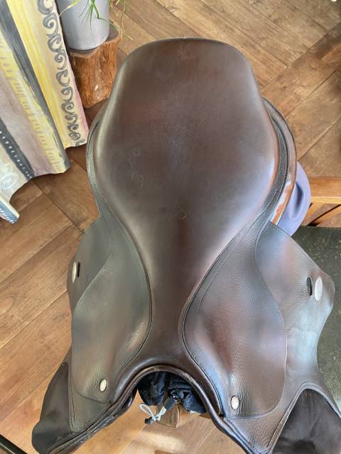 Sella da salto ostacoli Meyer  17" - 2011