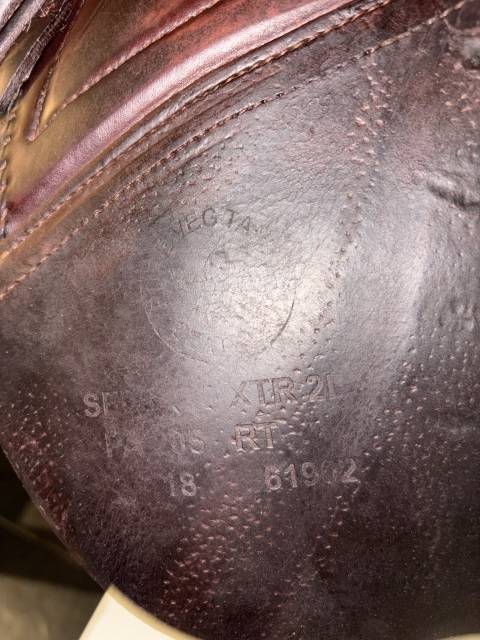 Sella da salto ostacoli CWD  17.5" - 2008