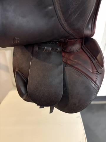 Sella da salto ostacoli CWD  17.5" - 2008