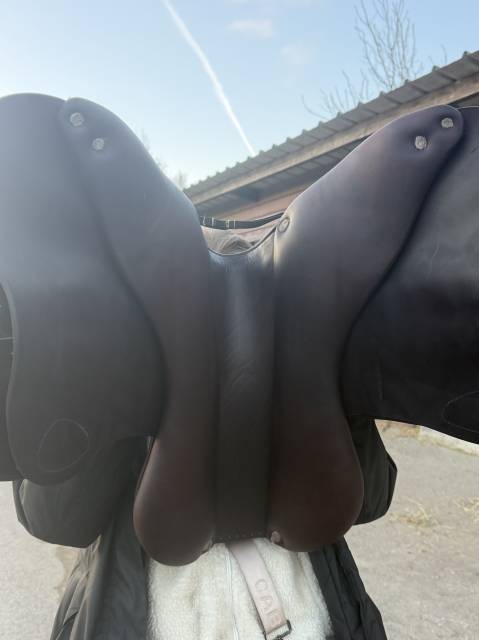 Sella da salto ostacoli Jump in One 17.5" - 2020