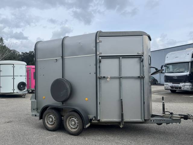 Trailer Ifor Williams  2 Cavalli 2007 Occasione