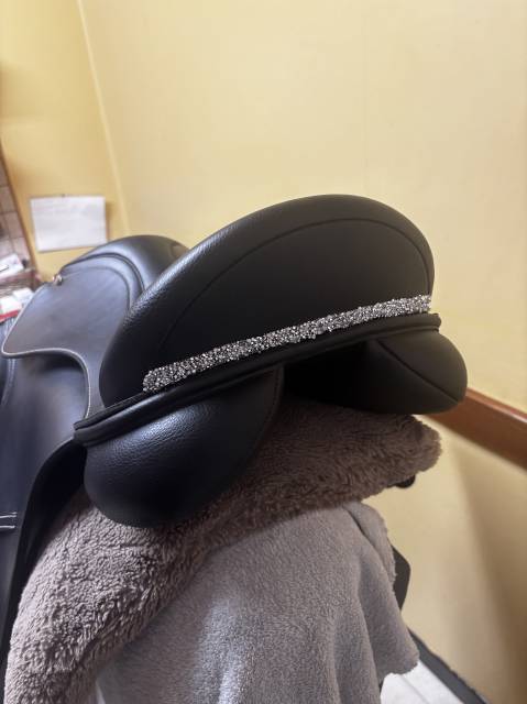 Sella mista Wintec Waldausen confort  17.5" - 2026