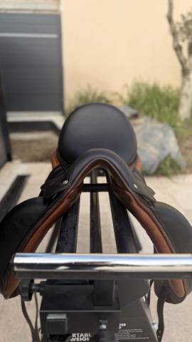 Sella da dressage Butet  17" - 2015