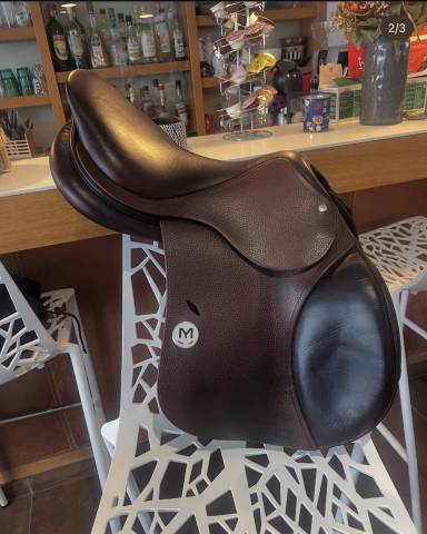 Sella da salto ostacoli Meyer  17.5" - 2024