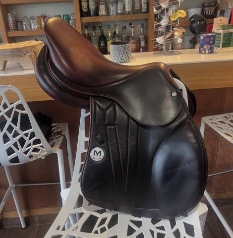 Sella da salto ostacoli Meyer  17.5" - 2024