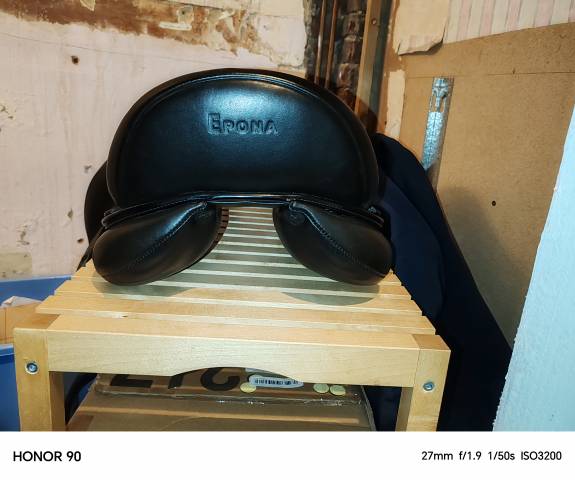 Sella da dressage Ikonic  17.5" - 2019