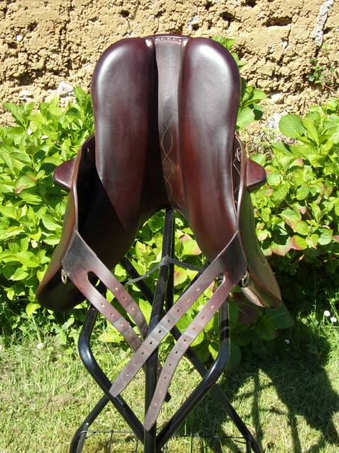 Sella da salto ostacoli Antar&egrave;s  17.5" - 2019