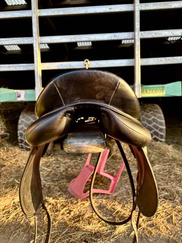 Sella da dressage Devoucoux Malika 18" - 2006