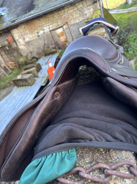 Sella da salto ostacoli Forestier  17" - 2024