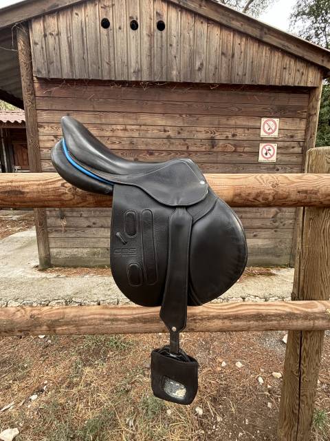 Sella da salto ostacoli GBS  18" - 2017