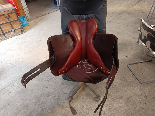 Sella da cross Baude Cross  17.5" - 2022