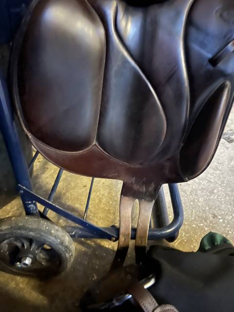 Sella da cross Devoucoux  17" - 2011