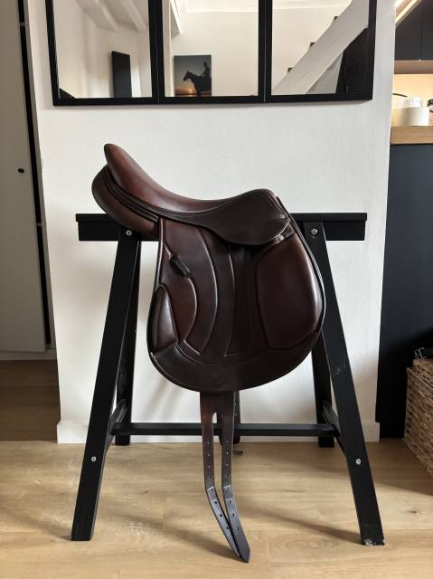 Sella da cross Antar&egrave;s Altair 18" - 2019