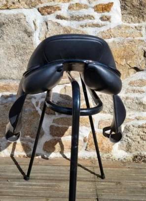 Sella da cross Ikonic  17.5" - 2021