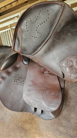 Sella da salto ostacoli Delgrange  17.5" - 2021